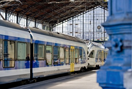 MAV-START FLIRT motorvonat Nyugati pályaudvar