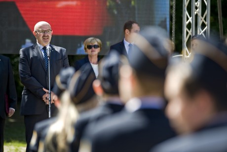 Völgyesi Zsolt, a MÁV Zrt. általános és műszaki vezérigazgató-helyettese köszöntőjét mondja.