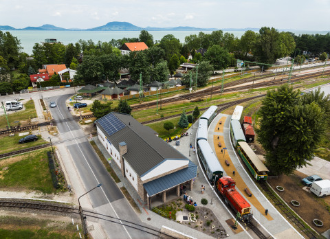 Balatonfenyves kisvasúti állomás 