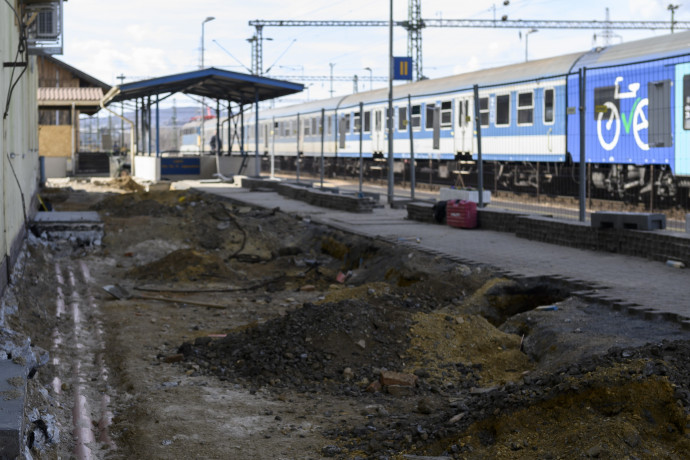 Veszprém állomás felújítás_1_202303