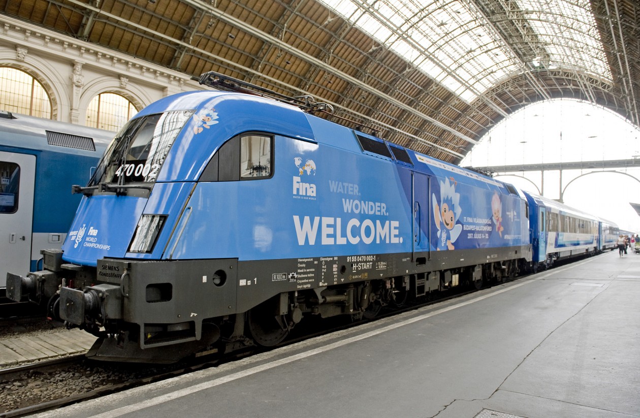 Féláron utazhatunk vonattal a vizes vb-re | MÁV-csoport