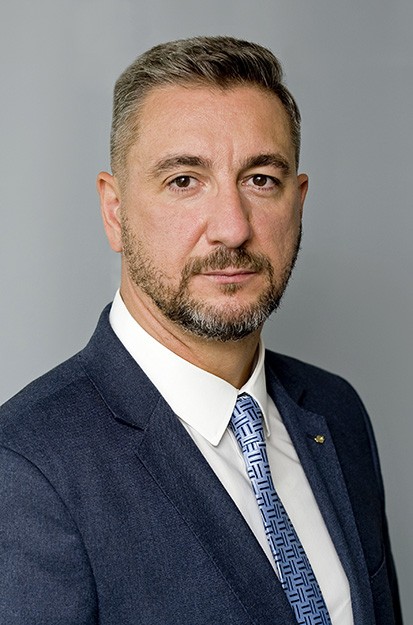 Vezetok Mav Csoport
