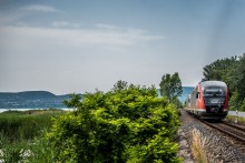 Desiro motorvonat a Balaton mellett