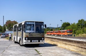 AA-IK-260 és Bzmot 001