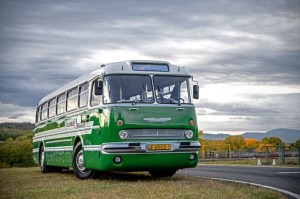 FAROS-1: zöld színű Ikarus 55-ös „Faros”.
