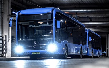 kek_busz