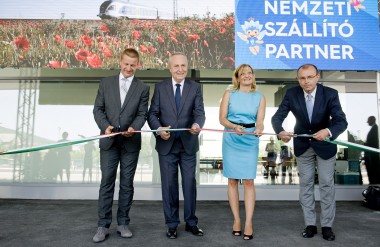 Balról jobbra: Papp László, Kontrát Károly, Dávid Ilona, Bóka István