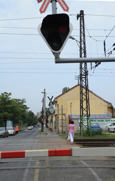 MÁV útátjáró Budapest, Szerencs utca, illusztráció