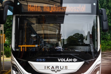 Ikarus 120e 