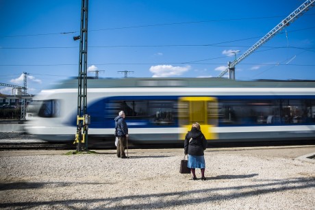 Kelenföld-Pusztaszabolcs szakasz felújítás2 201903