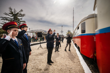 Kerekes József színművész indította a vonatot