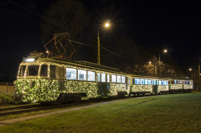 Mikulás HÉV külső